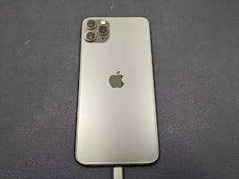 【豊田市】iPhone11 ProMax 充電修理とバッテリー交換 まちスマGAZA豊田店