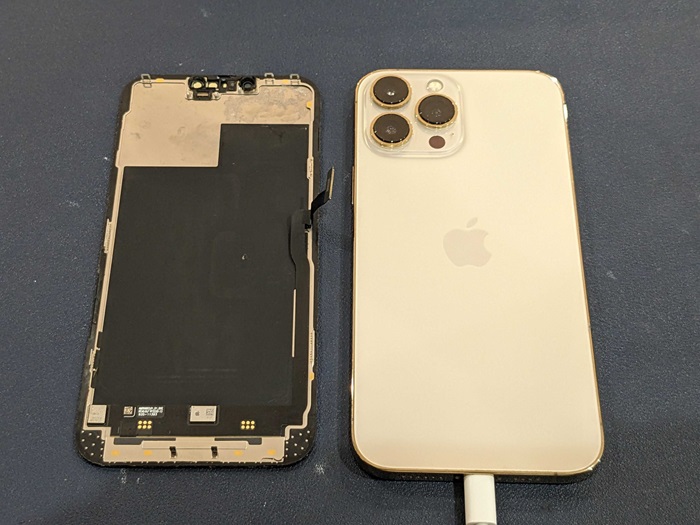iPhone 13ProMax 画面割れ 液晶割れ ガラス割れ 修理 故障 交換 直す 治す