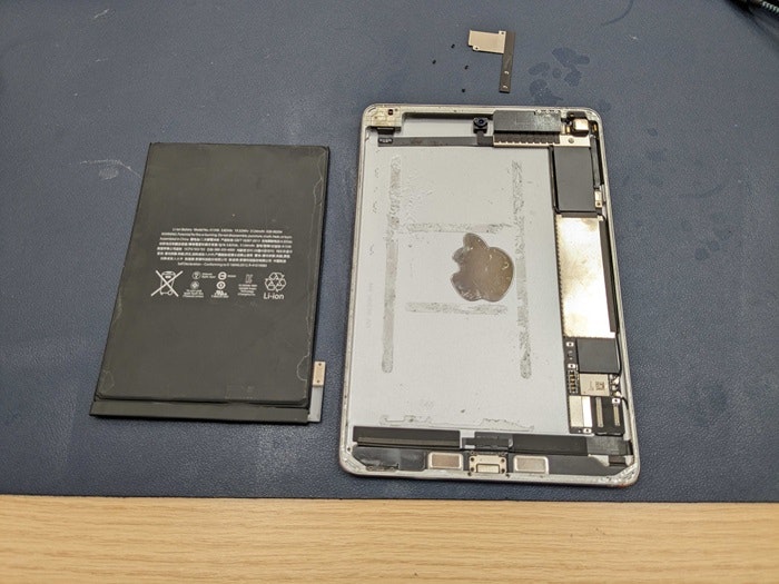 iPad mini4 バッテリー持ち悪い 修理 故障