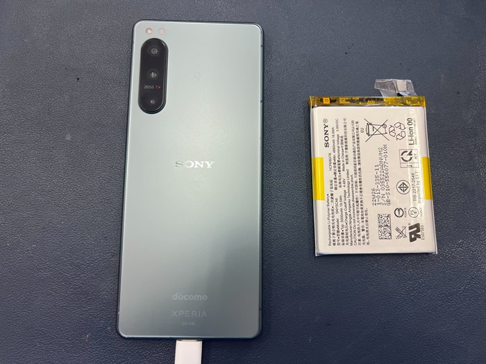 岡崎市】Xperia 5 III バッテリー交換 まちスマ岡崎店