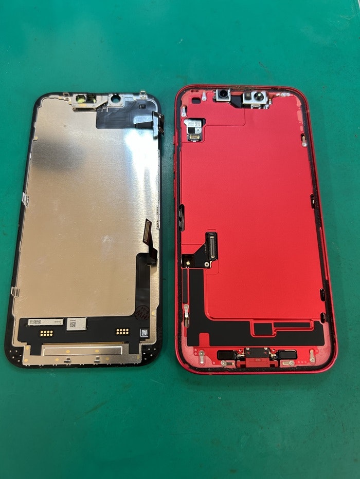 アイフォン　スマホ　修理　iPhone14　液晶の破損　画面交換　春日井　北名古屋　瀬戸　守山　多治見