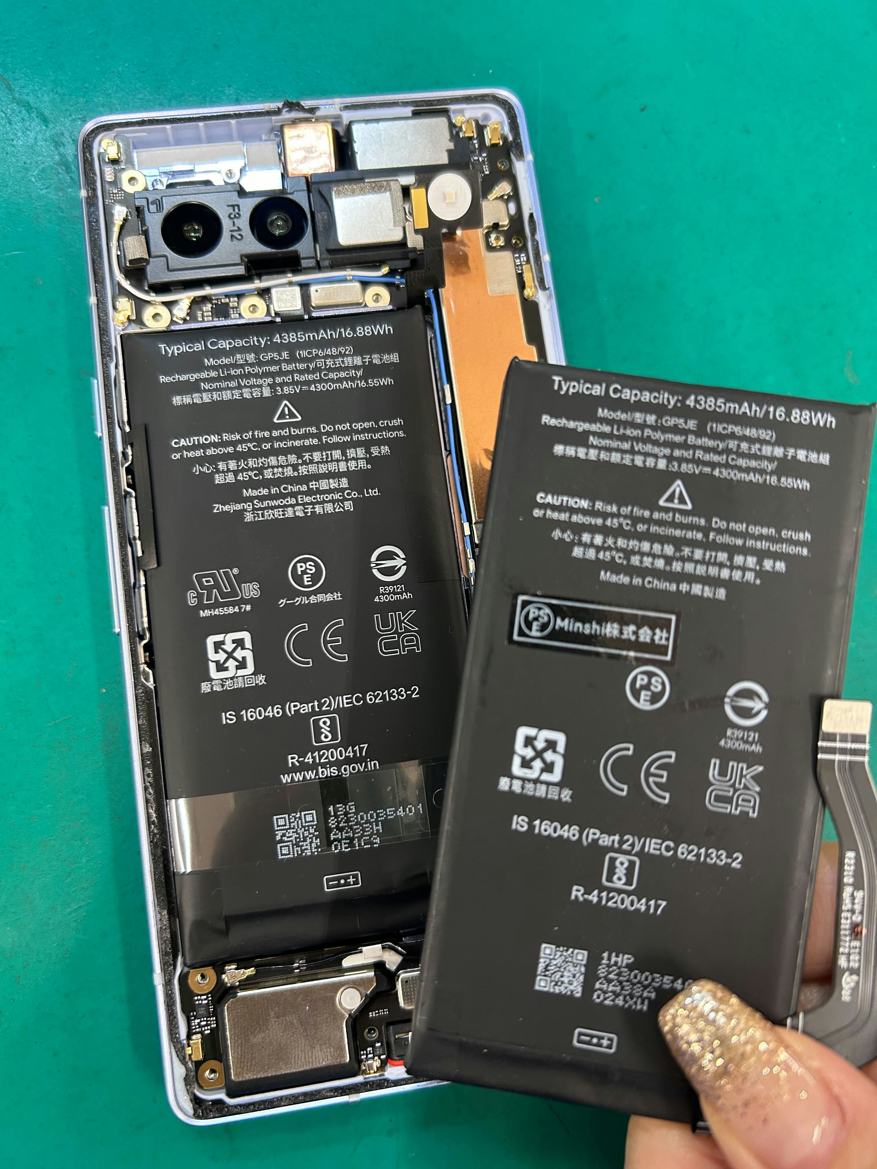 pixel 7a バッテリー交換