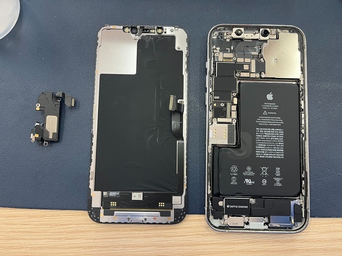 iPhone アイフォン　i-phone12　iPhone アイフォン12 プロ マックス　i-phone12　画面割れ　液晶割れ　画面が割れた　液晶が割れた　画面にヒビ　液晶にヒビ　ヒビ　ひび割れ