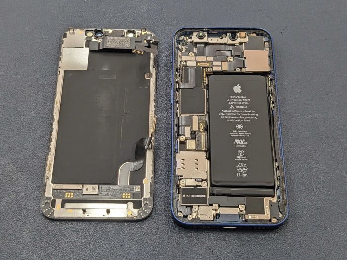 iPhone 12mini バッテリー 電池 交換 交換方法 充電持ち バッテリー持ち 修理 治す 直す 