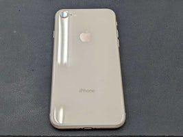 iPhone 8 バッテリー交換 　【岡崎】