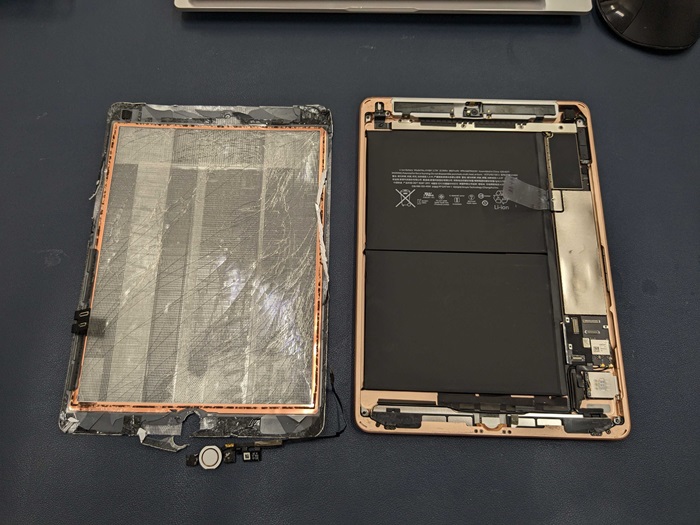iPad 第6世代 ガラス割れ修理 まちスマ岡崎店