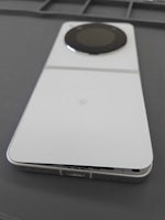 【豊川市】Libero Flip A304ZTのバッテリー膨張による背面浮き修理｜バッテリー交換で安全に復旧！