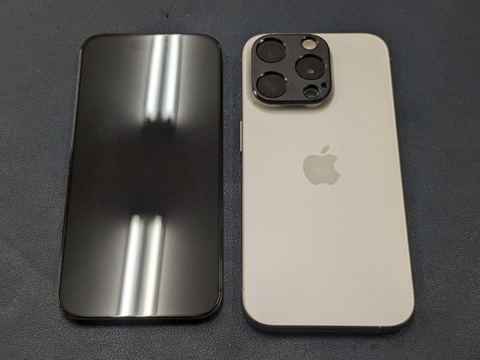 あいふぉん　iPhone 15 pro 画面　表示不良　ヒビ割れ　交換　修理