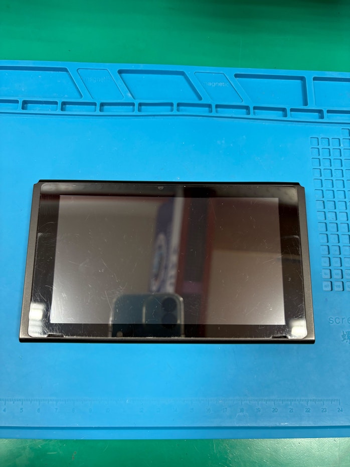 switch液晶　豊橋　即日