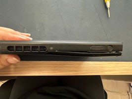 【岡崎市】Switch バッテリー膨張 まちスマ岡崎店