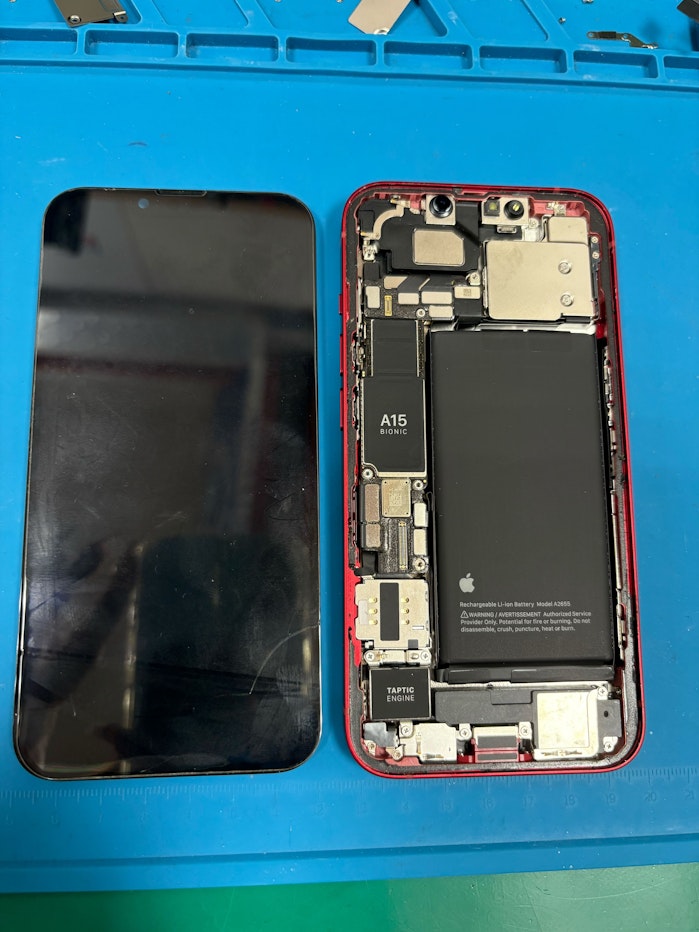 即日　iPhone13　スマホ修理