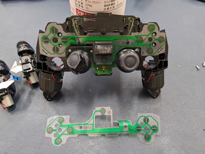 PS5 コントローラー ボタン修理 ボタン効かない