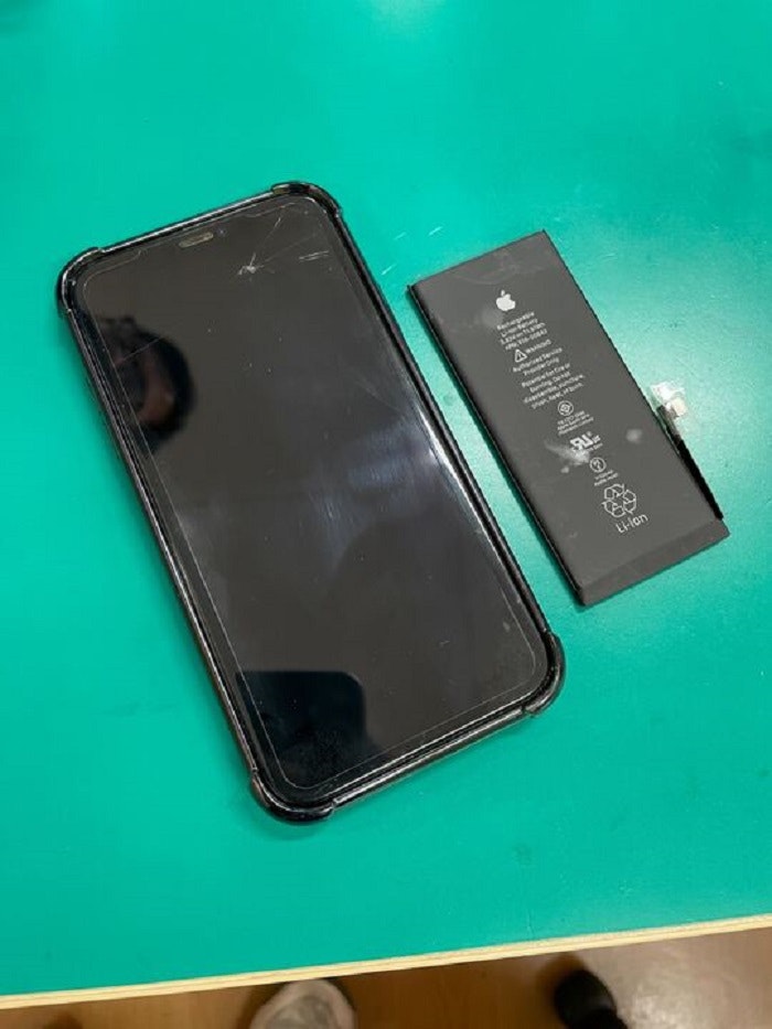iphone11　バッテリー交換　電池の減りが早い　iphone修理　豊川市