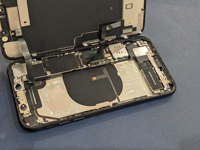iPhone7 バッテリー交換 バッテリー修理　充電持ち悪い