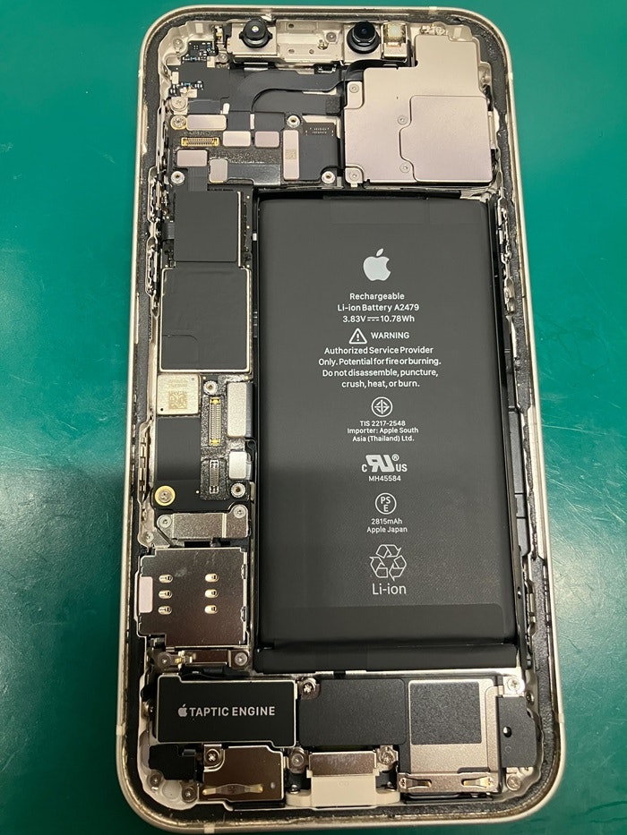 iPhone 12 背面われた 背面修理
