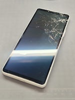 【豊川市でXperia 10 VIの画面交換修理】大きく割れたAndroidスマホも即日修理対応！