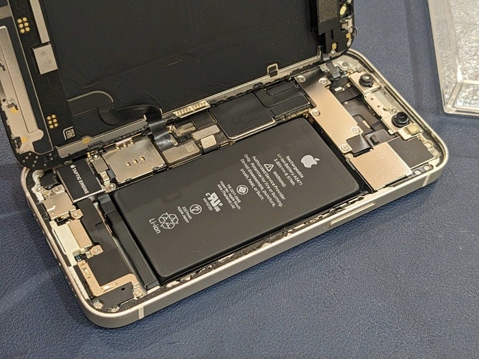 iPhone12mini　バッテリー修理　バッテリー交換　充電持ち悪い