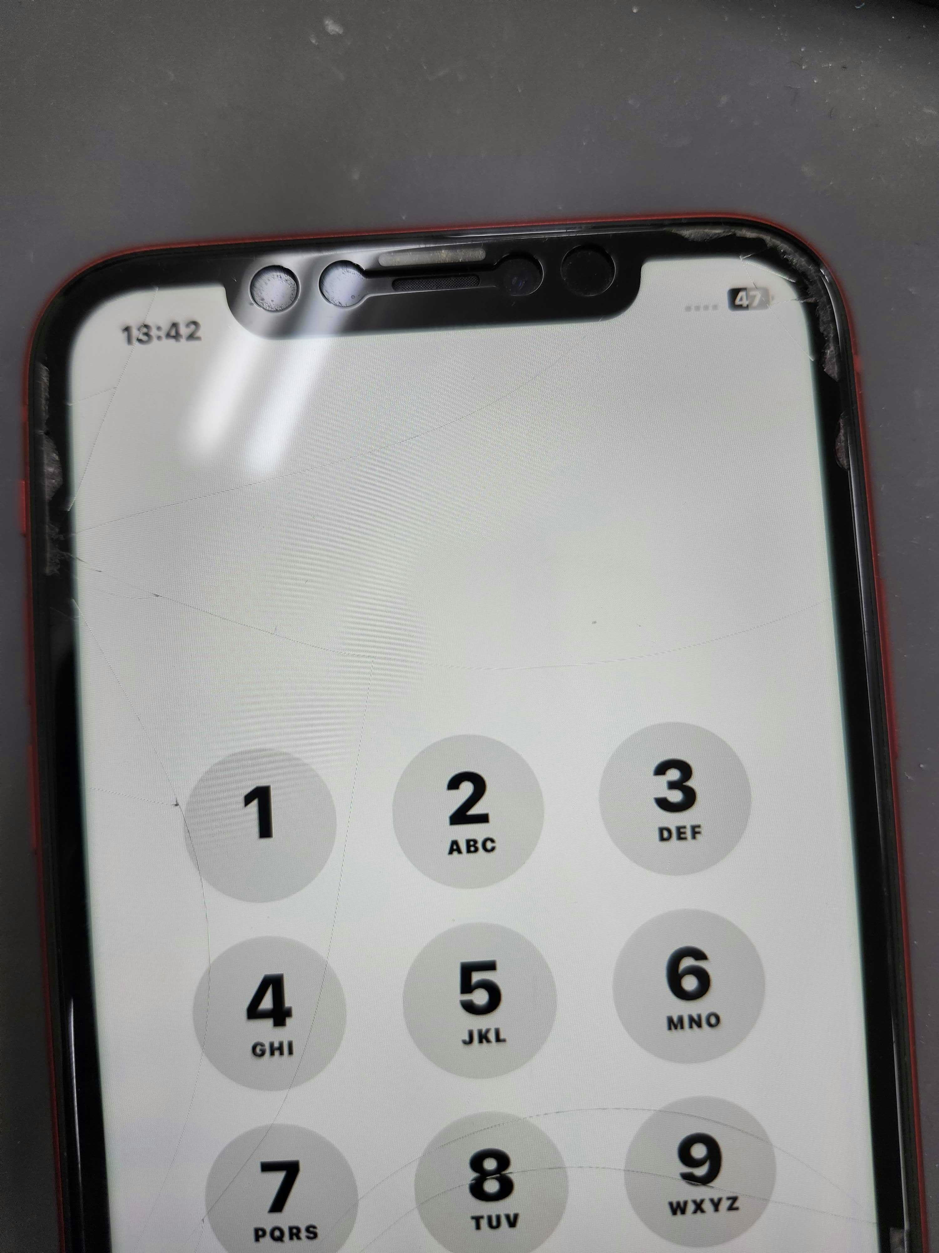 iPhone11　iPhone　修理　iPhone修理　SIM読み込まない　SIMスロット　スマホ　スマホ修理　豊川　豊橋　新城　蒲郡　湖西　浜松