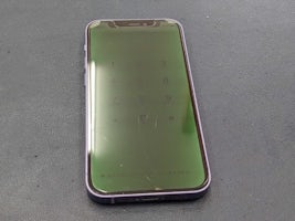 【豊川市・当日修理OK】iPhone12の画面が緑色に…｜画面交換で当日お渡し可能！