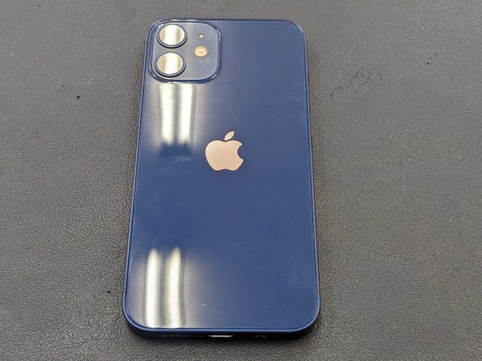 iPhone 12mini バッテリー 電池 交換 交換方法 充電持ち バッテリー持ち 修理 治す 直す 