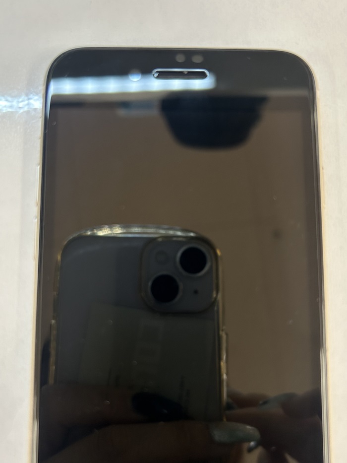 iPhone SE3 画面割れ 【イオン春日井店】