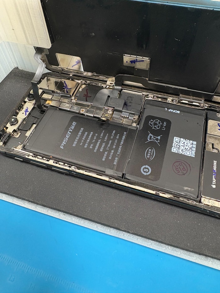 iPhoneX　電源落ちる　バッテリー交換