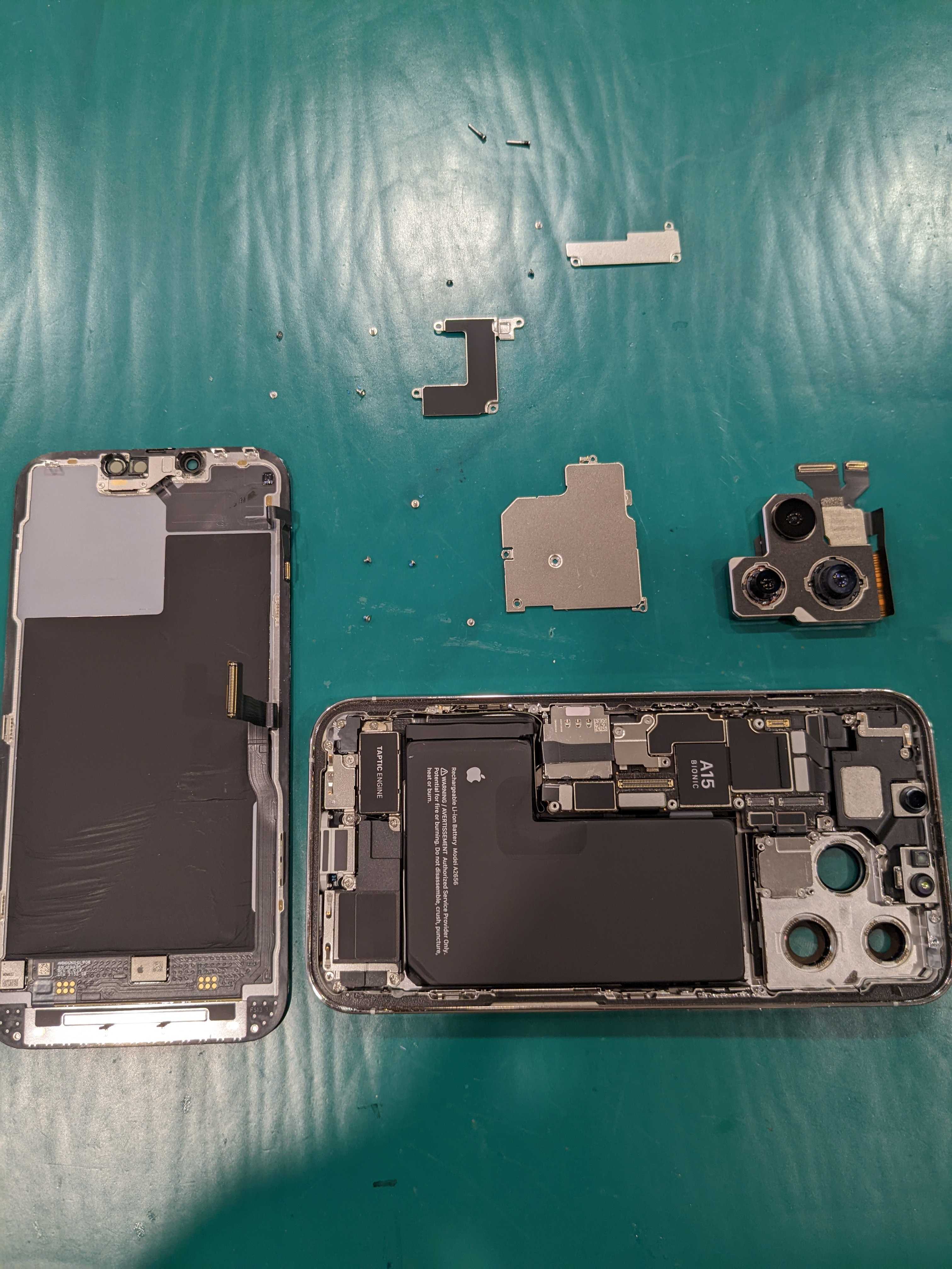 iphone13pro カメラレンズ交換 春日井市