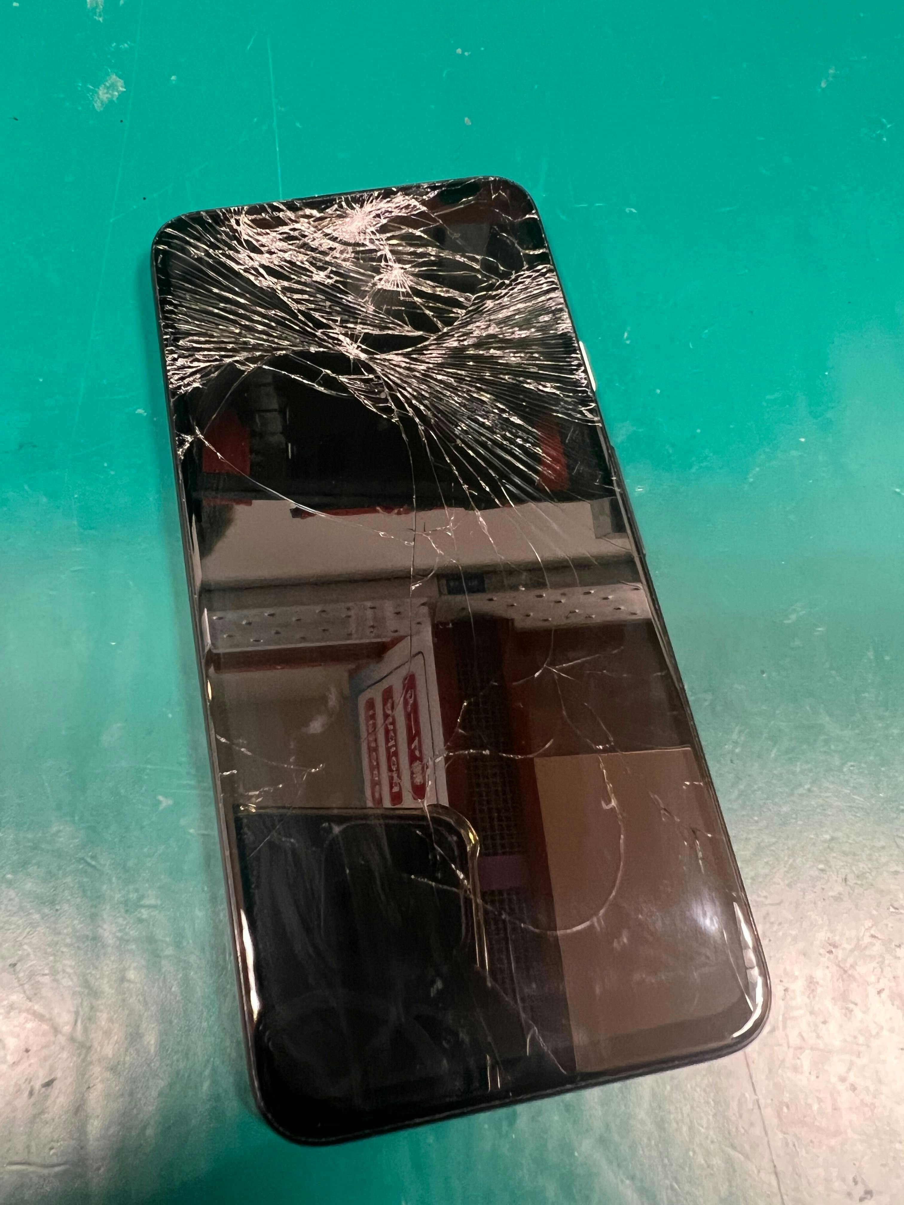 Android　画面割れ修理　一宮市　まちスマ一宮店