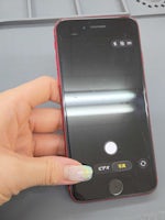 【豊川市でiPhone SE（第2世代）のアウトカメラ交換】カメラが真っ暗になる症状も当日60分で修理完了！