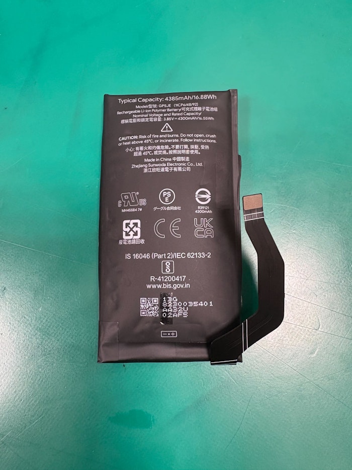 pixel7a　バッテリー　膨張