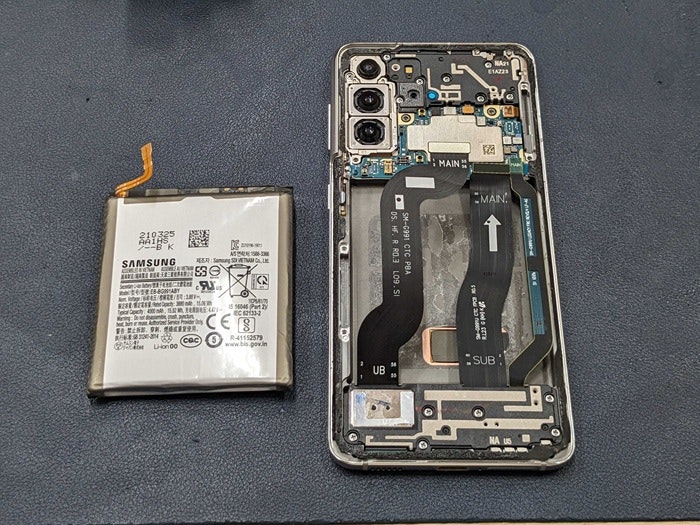 Galaxy s21 バッテリー交換 バッテリー膨張 バッテリー修理 背面浮き