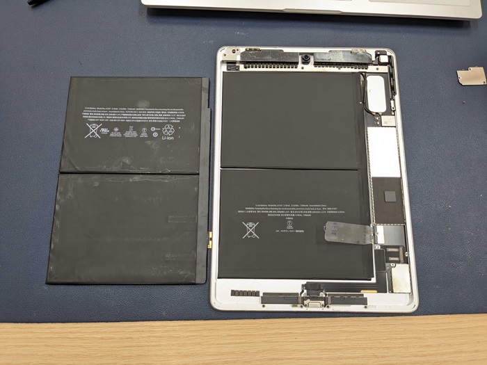 iPad Air2】充電の減りが早い…バッテリー交換でまだまだ使える