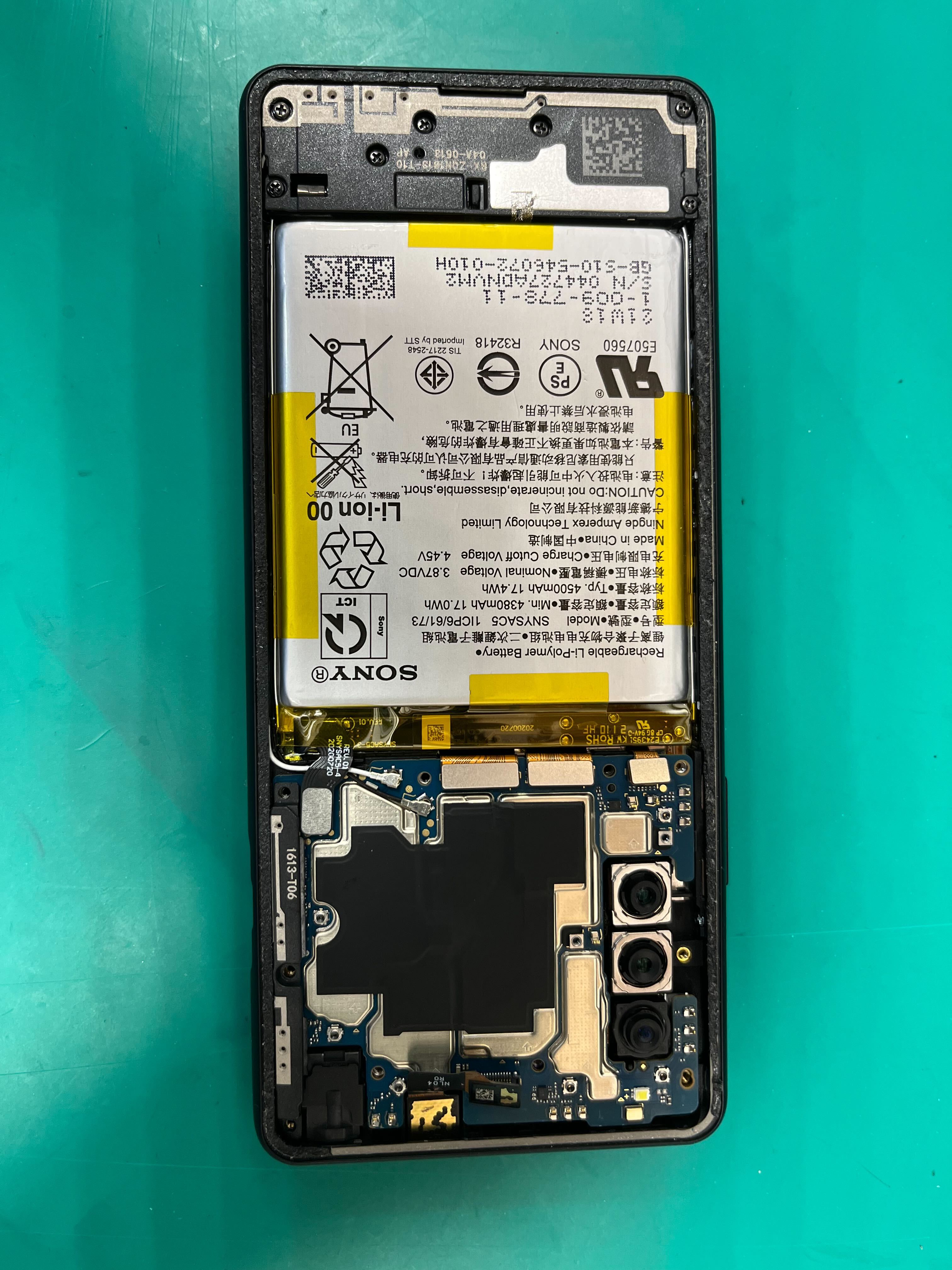 Xperia 10 III Lite XQ-BT44(電源ボタン陥没有)ジャンク 電源ボタンが押せない！指紋認証は使えるのにボタンが故障した