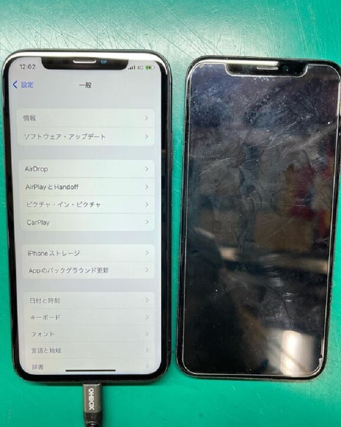 iPhone X　画面交換