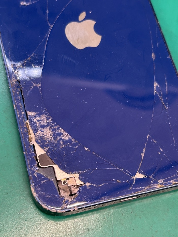 iPhone　あいふぉん　アイフォン　ガラス交換　修理