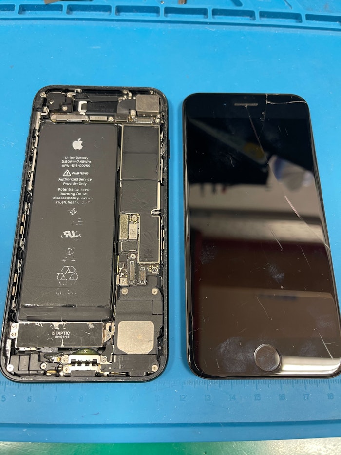 iPhone　スマホ修理　スマホ
