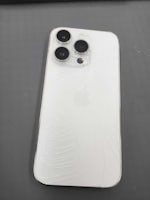 【豊川市】iPhone14Proの背面ガラス割れ修理｜放置は危険！？即日修理も可能！