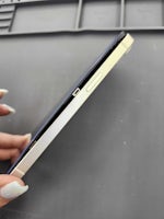 【豊川市】iPhone 13のバッテリー膨張修理を実施！画面浮きの原因は劣化したバッテリーでした