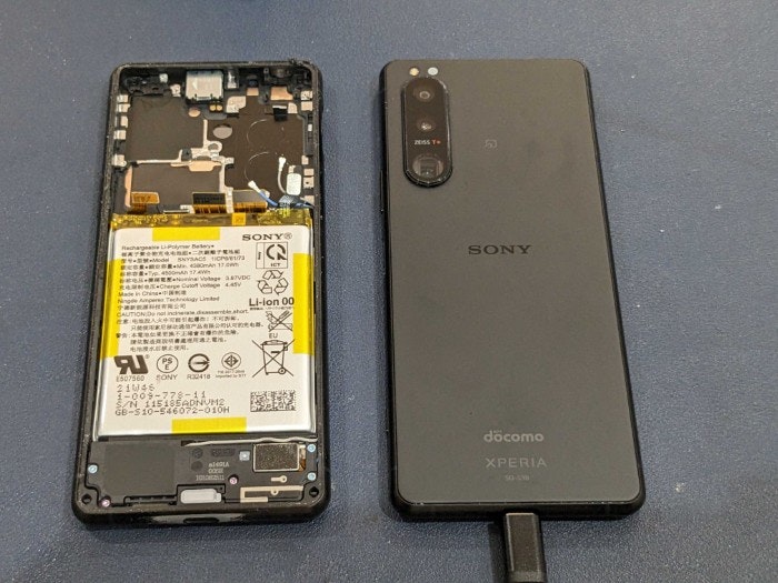 Xperia 5III 画面修理 画面に線