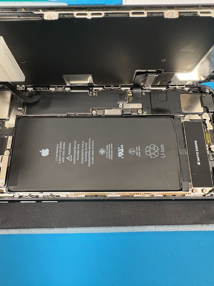 iPhone バッテリー 豊橋