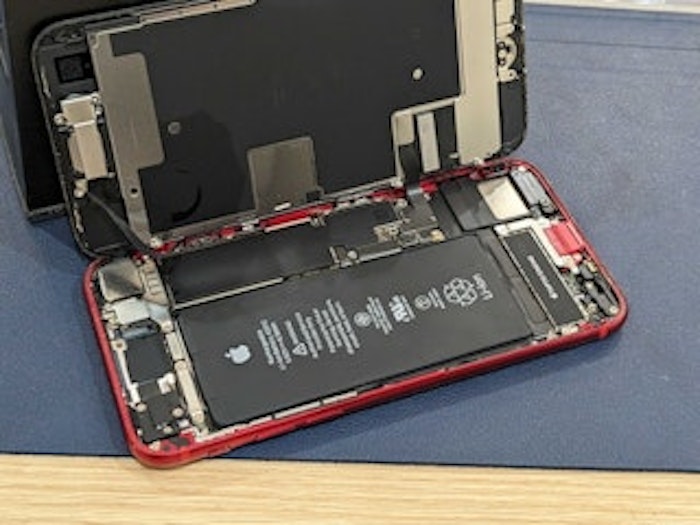 電池交換　iphone　修理　豊川　豊橋　新城　即日　バッテリー修理