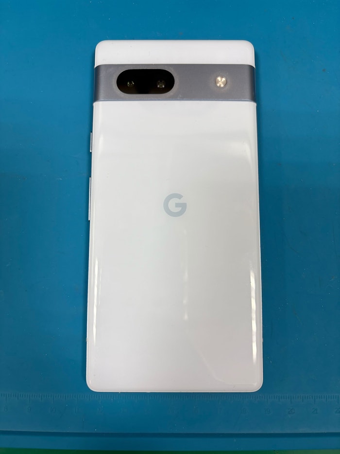 pixel7a　バッテリー交換　バッテリー膨張