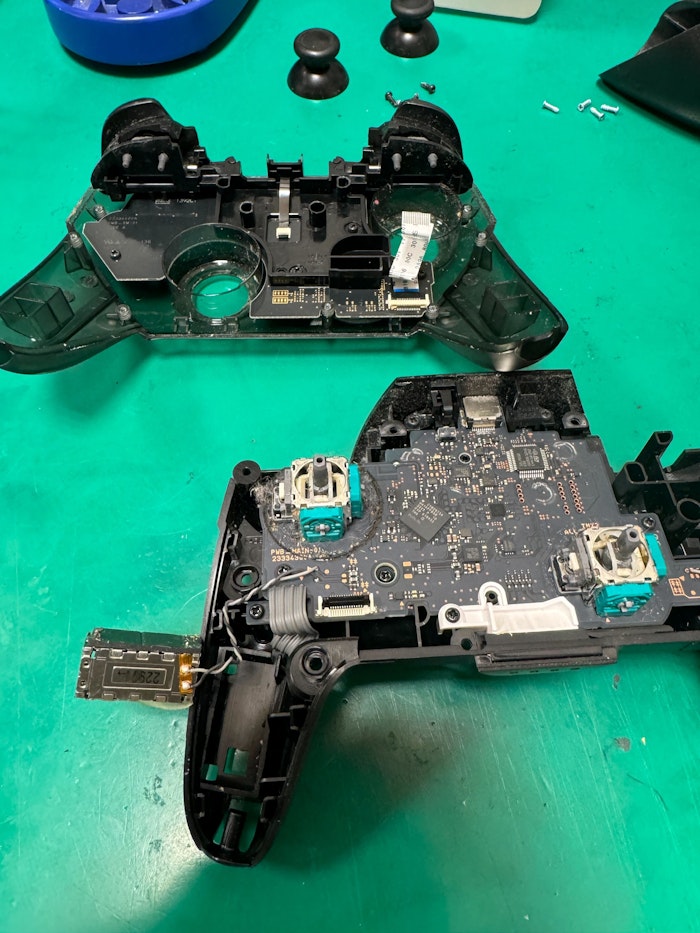 プロコン　プロコントローラー　switch修理　スティック交換　