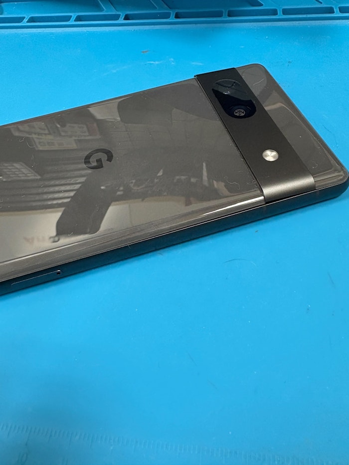 pixel7a　バッテリー　膨張