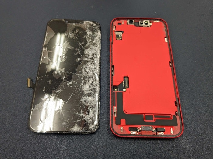 iPhone14 画面割れ タッチ効かない 修理 分解