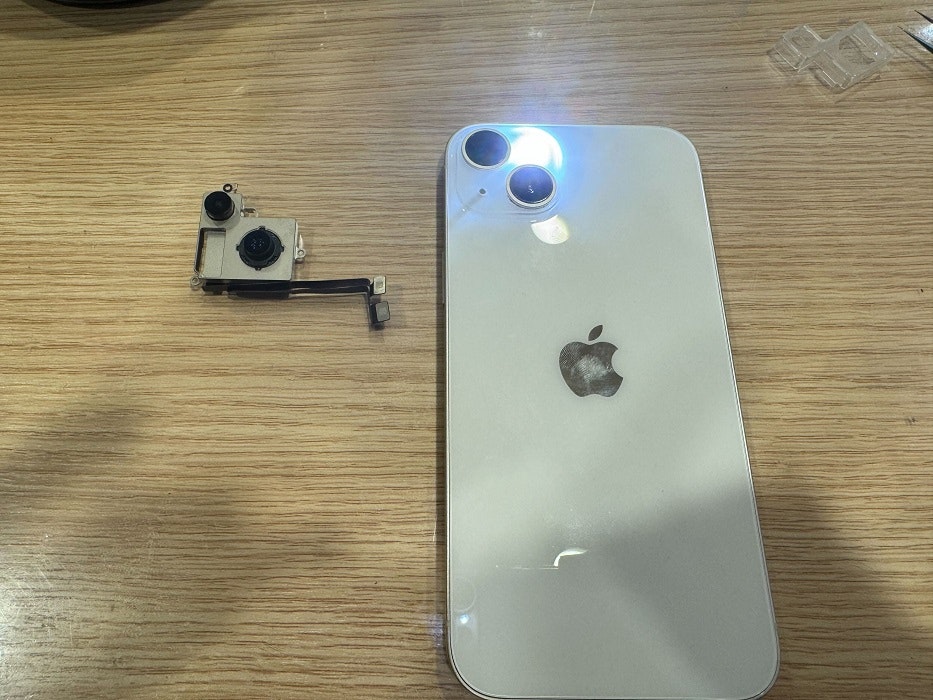 iPhone修理　iphone　修理　スマホ修理　即日　カメラ交換　カメラ不具合　アウトカメラ交換　豊川　豊橋　新城　蒲郡　岡崎市　湖西　浜松