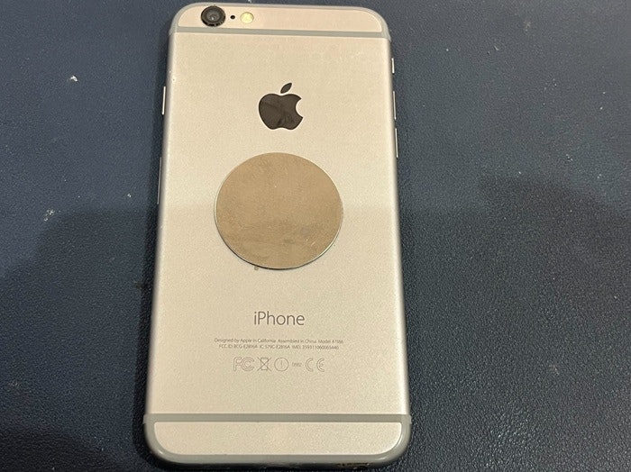 iPhone6　iPhone　修理　iPhone修理　交換　背面割れ　背面修理　豊川　豊橋　新城　蒲郡　湖西　浜松