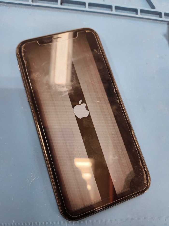 iPhone11　画面交換