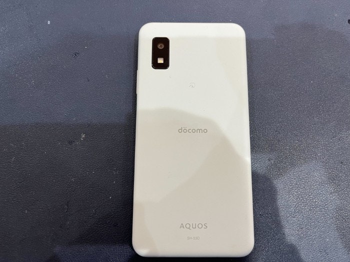 AQUOS アクオス AQUOS Wish3 充電もたない 1日もたない 減りが早い 経年劣化 サービス表記 電源勝手に落ちる シャットダウン ばってりー バッテリー 交換 修理
