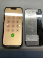 【小牧市】iPhone 15 Pro Max 液晶に縦線 ガラス割れ 画面修理 メガドンキホーテ小牧店